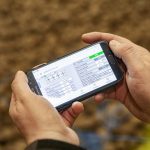 alle gegevens van de bewaring van agrarische producten in besturing van koelcel op een smartphone